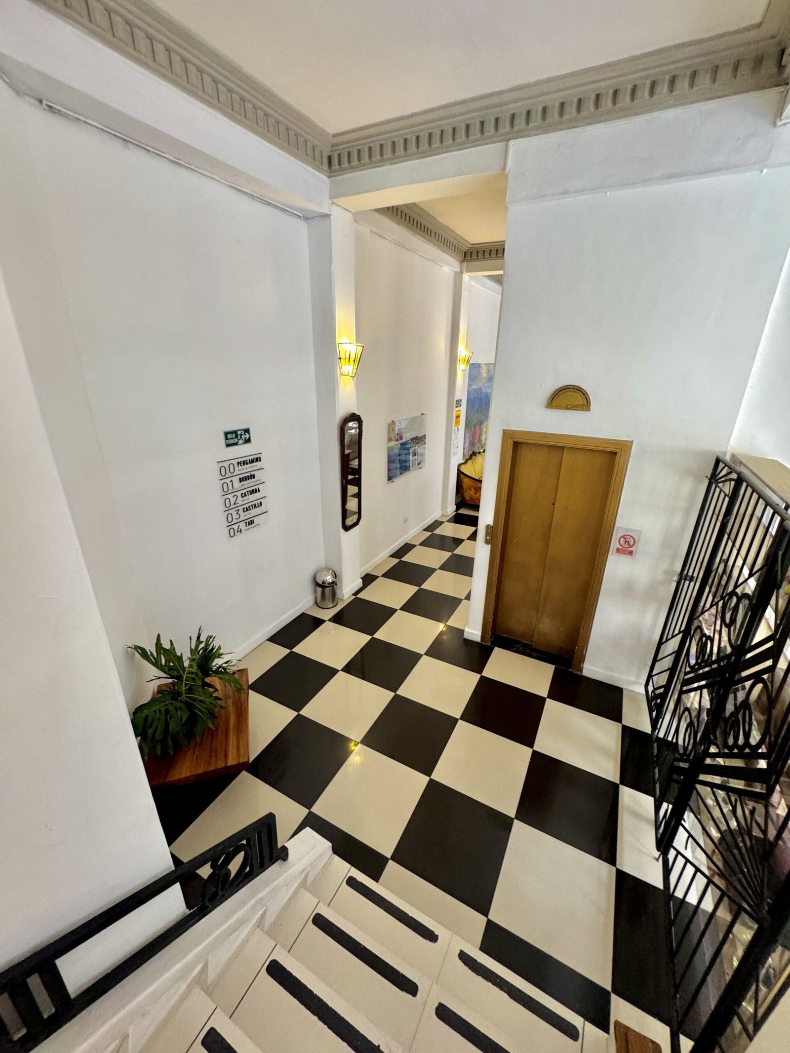 Hall de entrada del Hotel Escorial Manizales